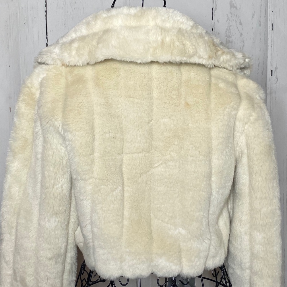 Fuzzy Warm Jacket - image 4